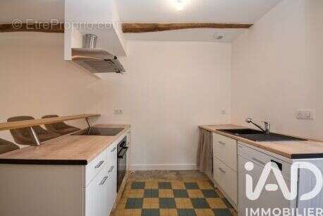 Maison 74 m² à Pont-De-Salars  - photo 4