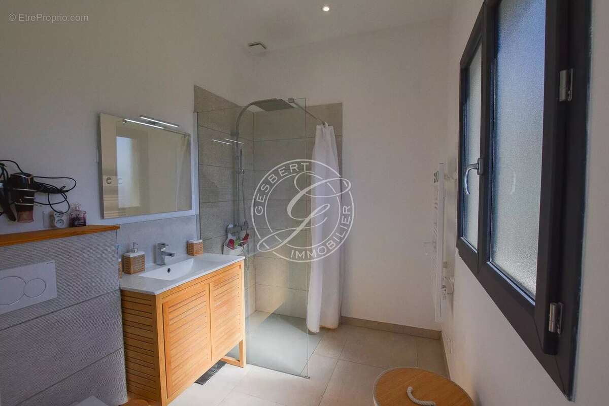 Maison à DRAGUIGNAN