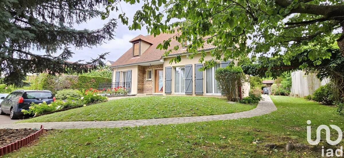 Photo 1 - Maison à BOUFFEMONT