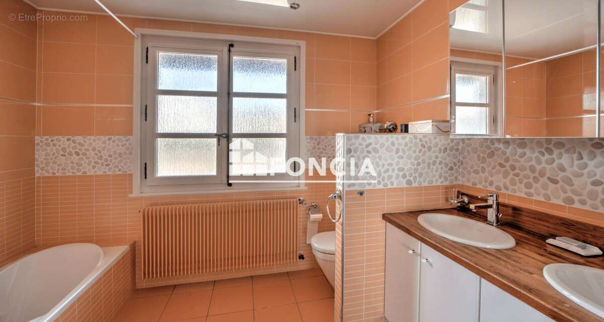 Maison familiale - photo 8