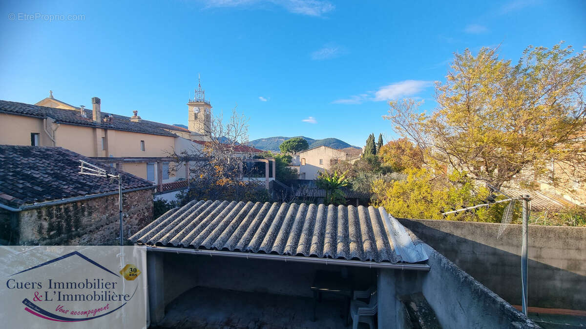 Appartement à LA CRAU