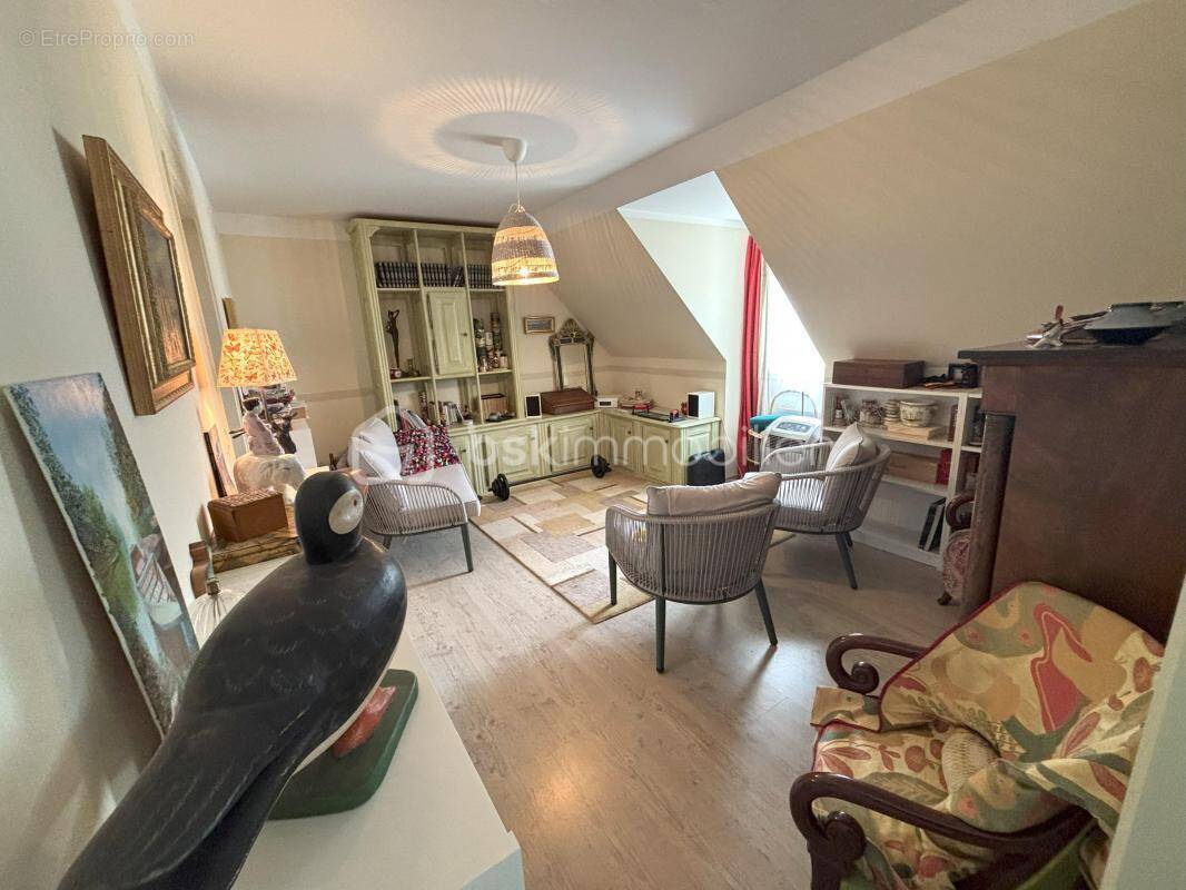 Maison à SAINT-REMY-BOSCROCOURT