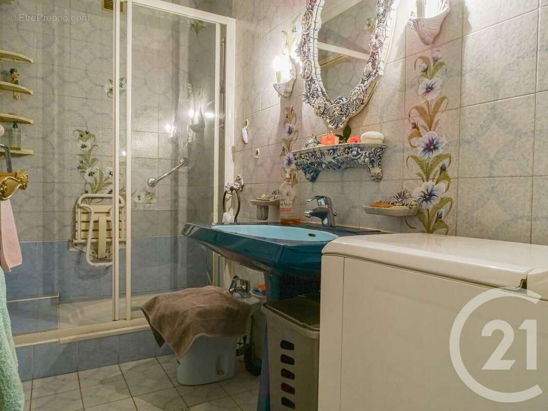 Appartement à LYON-1E