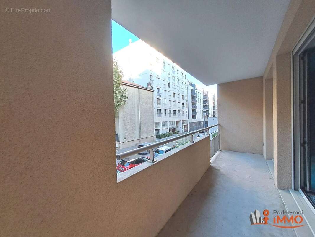 Appartement à SAINT-ETIENNE