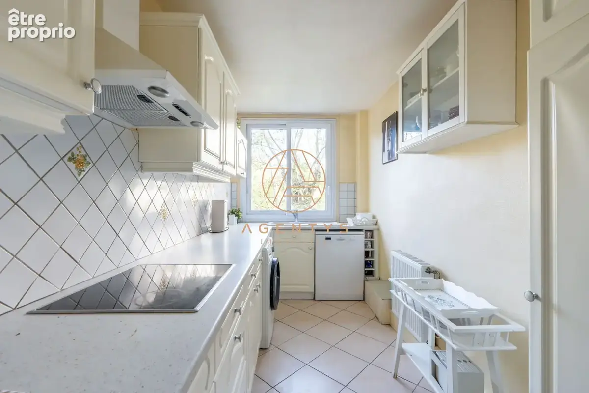 Appartement 4 pièces 85 m² à vendre à Nogent-Sur-Marne (94130) - photo 8