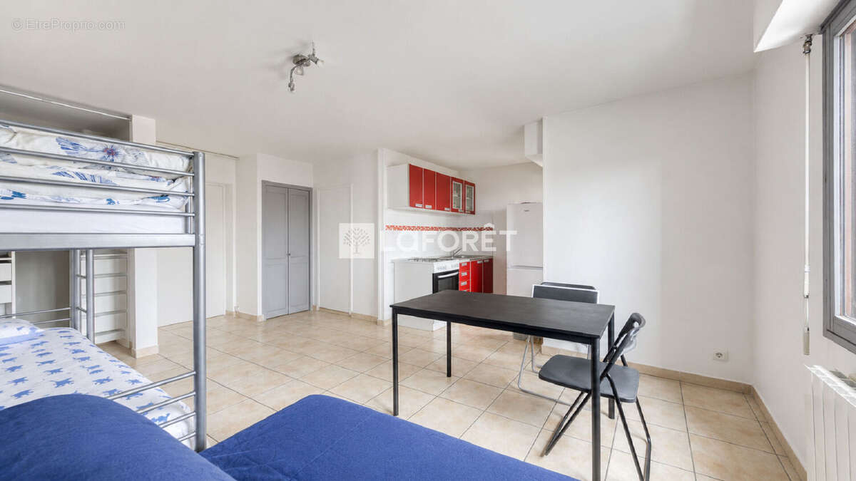 Appartement à ROISSY-EN-BRIE