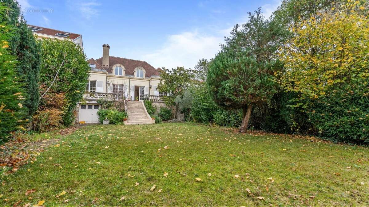 Maison à SAINT-CLOUD