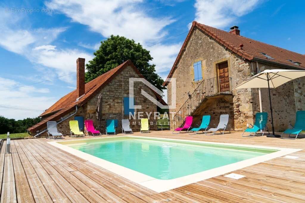 Maison à SAINT-BONNET-DE-VIEILLE-VIGNE
