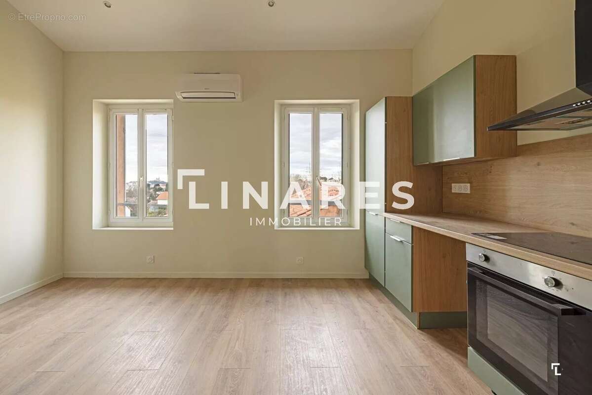 Appartement à MARSEILLE-12E