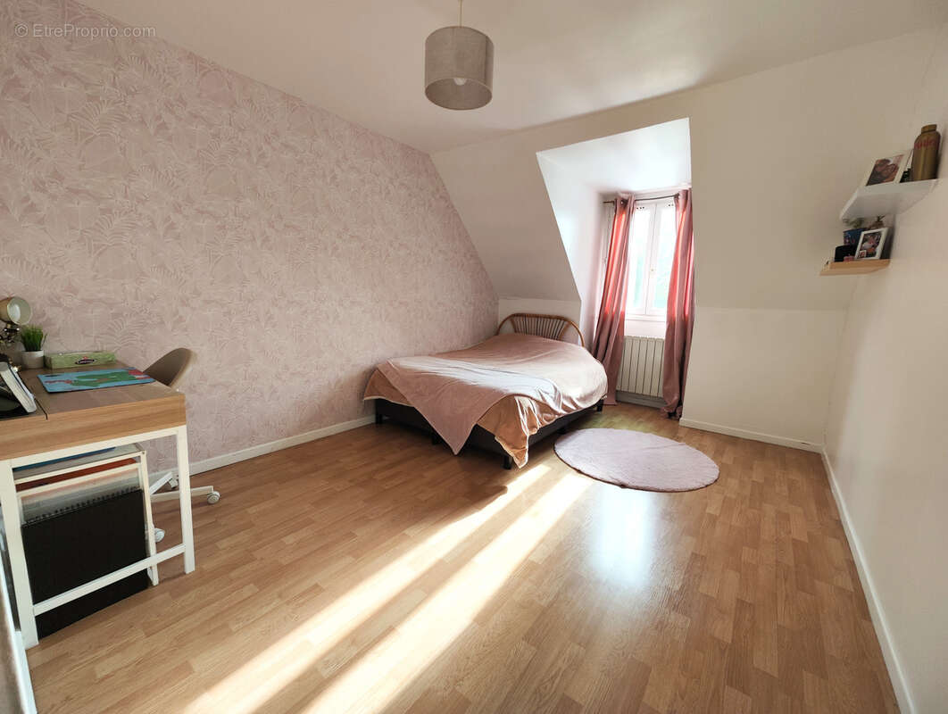 Maison à BOISSETTES