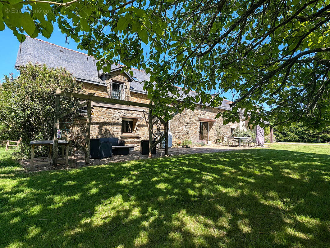 Maison à SAINT-DOLAY