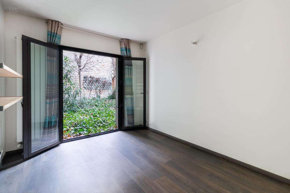 Paris 19ème - avenue de flandre / riquet / crimée - exceptionnelle maison contemporaine 185m2 - jardin - terrasse - cour privée - photo 5
