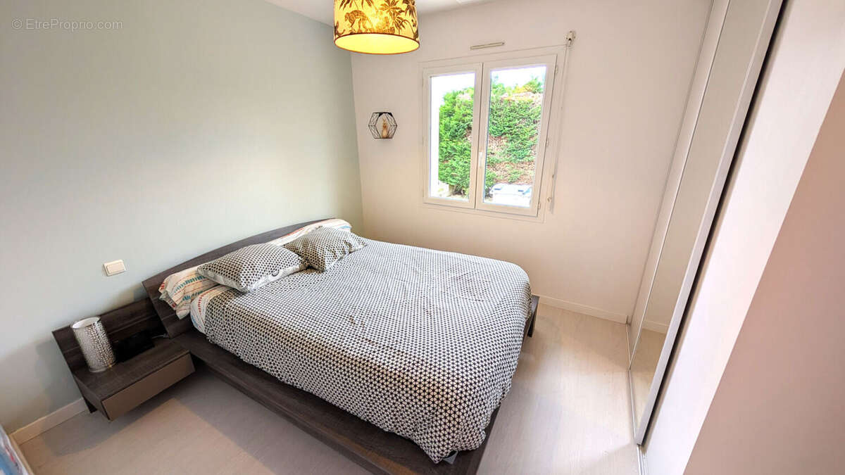 Maison à SAINT-PIERRE-DU-MONT