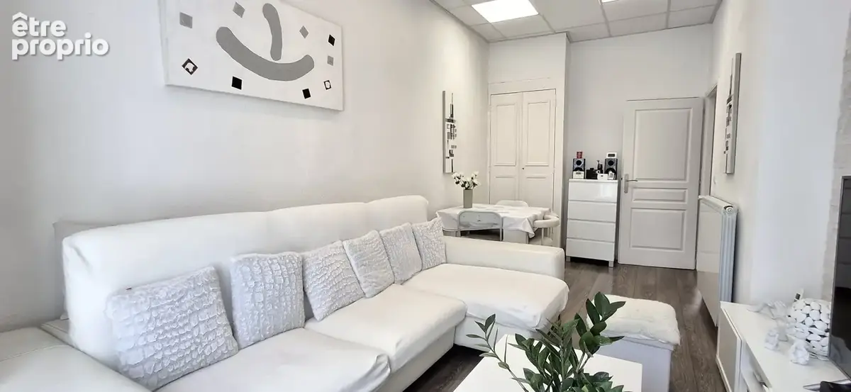 Appartement à VALLAURIS