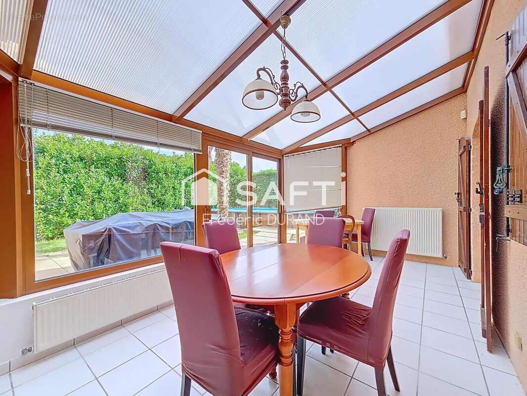 Photo 2 - Maison à CORBAS