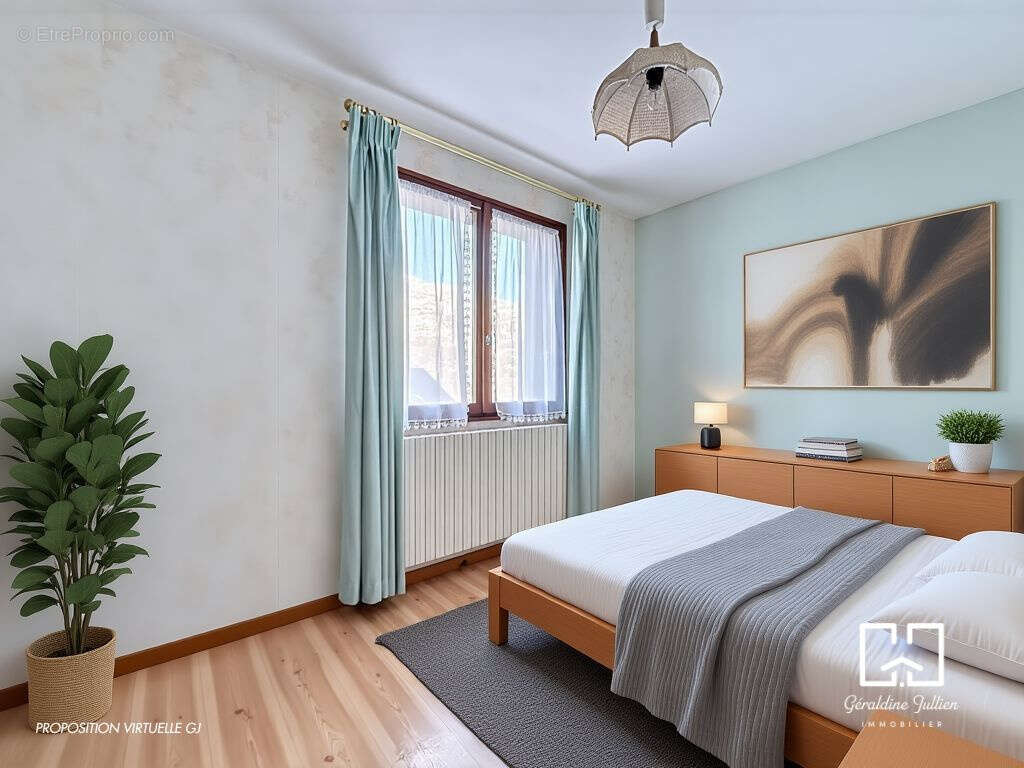 Maison à VILLAR-SAINT-PANCRACE