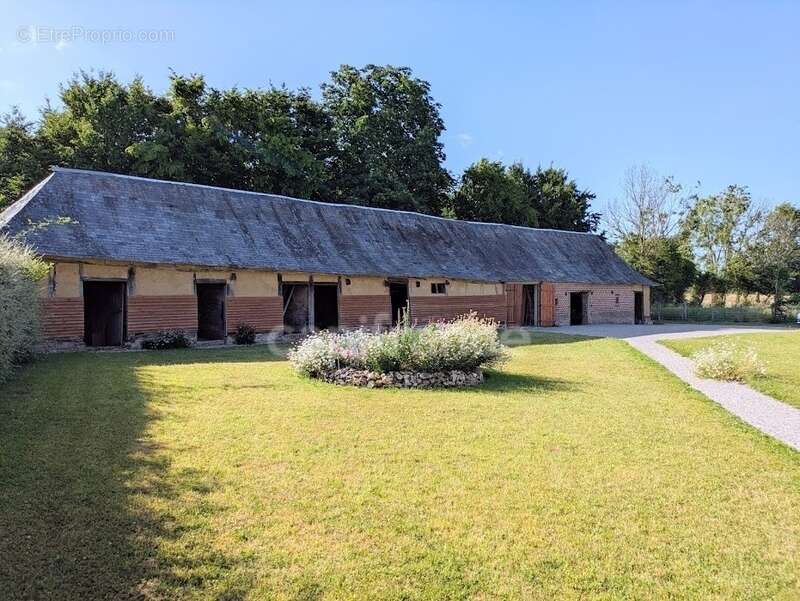 Maison à CRIQUIERS