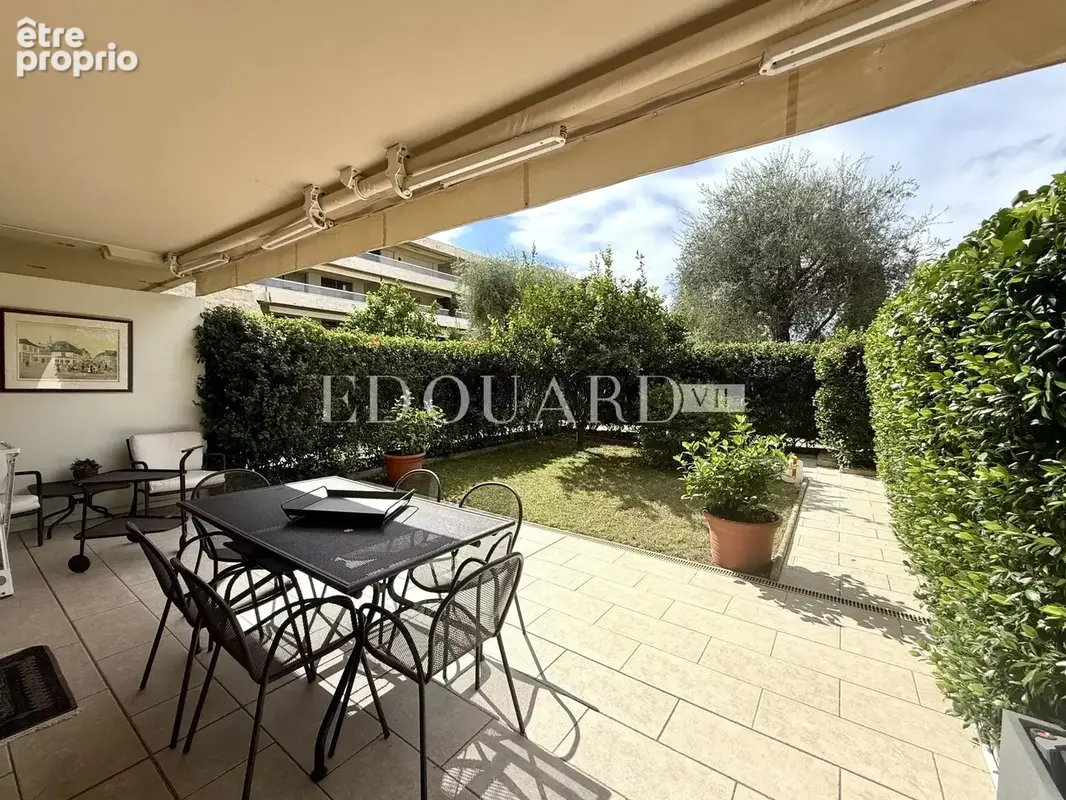 Photo Appartement à Roquebrune-Cap-Martin au prix de 950 000€