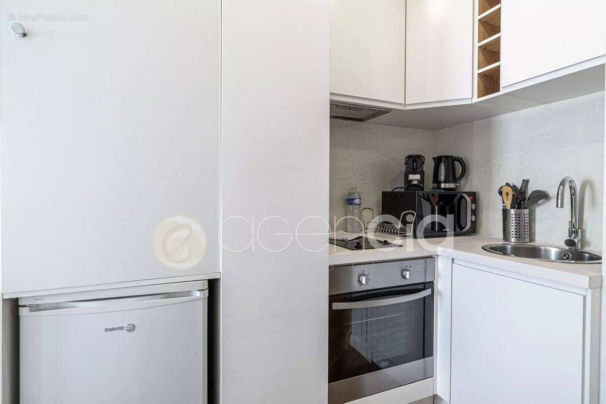 Cannes  banane  t2 de 24 m2  terrasse - photo 5