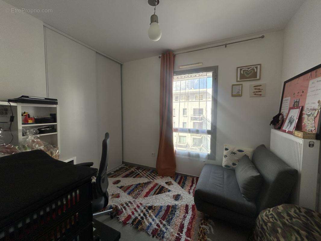 Appartement à MARSEILLE-3E