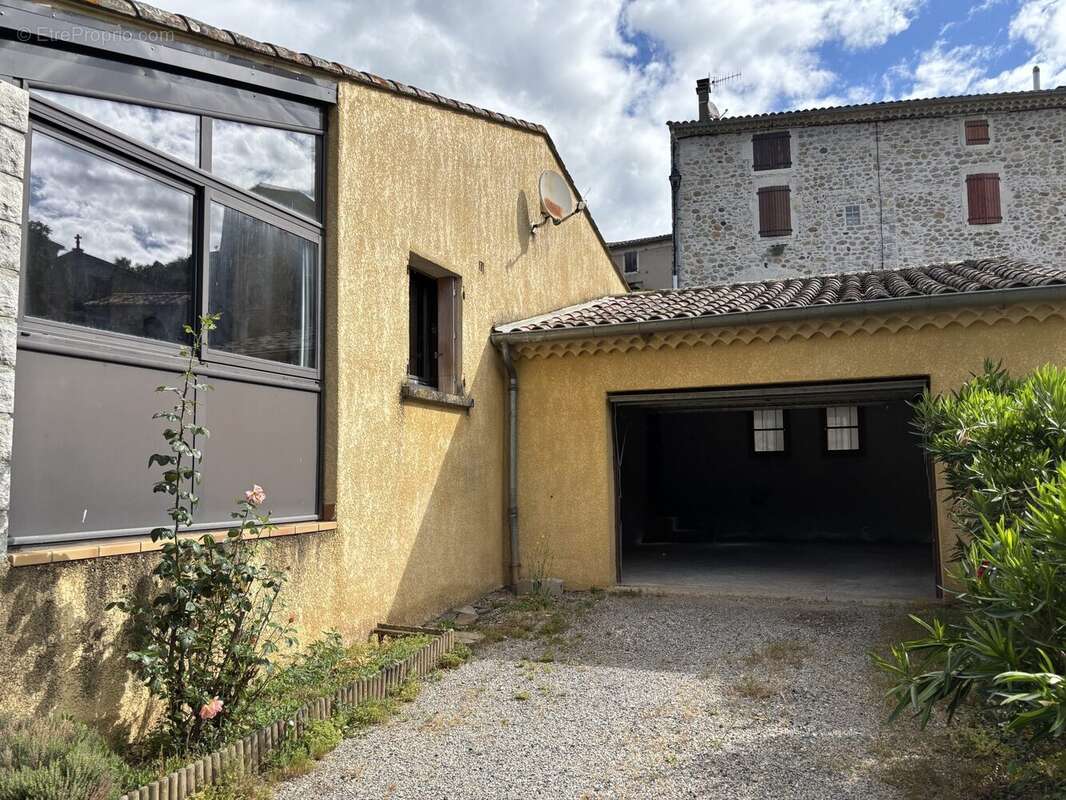 Maison 65 m² à Vogue  - photo 4