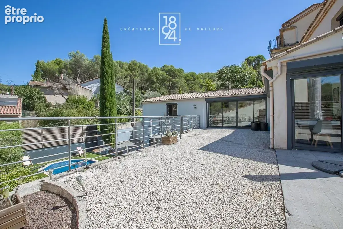 Maison T5 à vendre La Rougière Septèmes les Vallons (13240)  180 m²  Garage I Piscine I Jardin - photo 3