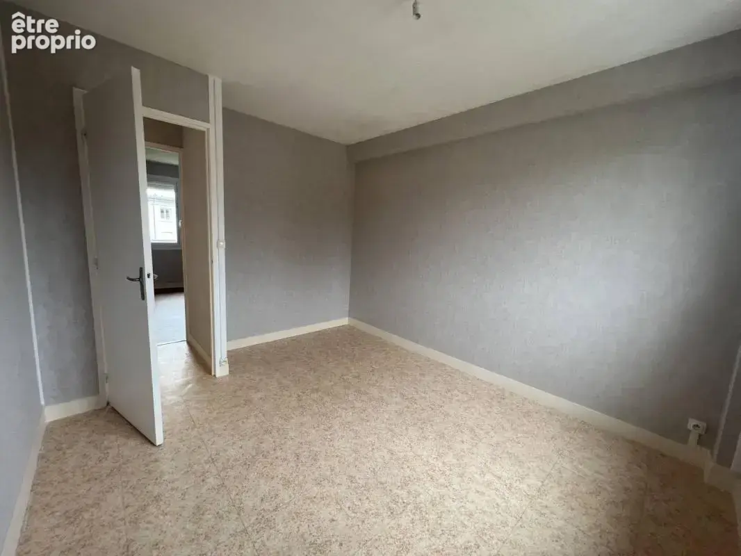 GISORS - T4 de 65 m² - photo 8