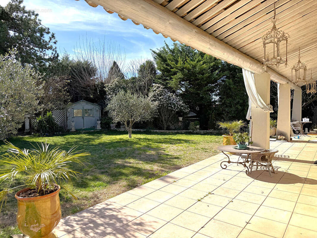 Maison à LES ANGLES