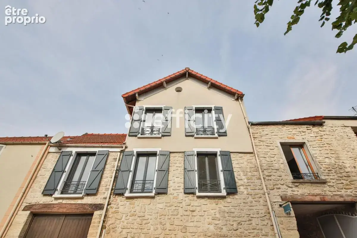 Maison à CARRIERES-SUR-SEINE