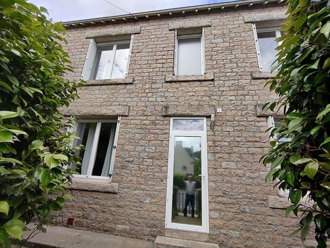 Maison à ROSPORDEN