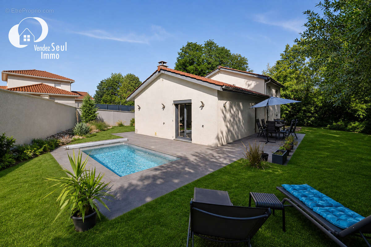 Maison  4 pièces sur terrain 990 m2 avec piscine - photo 2