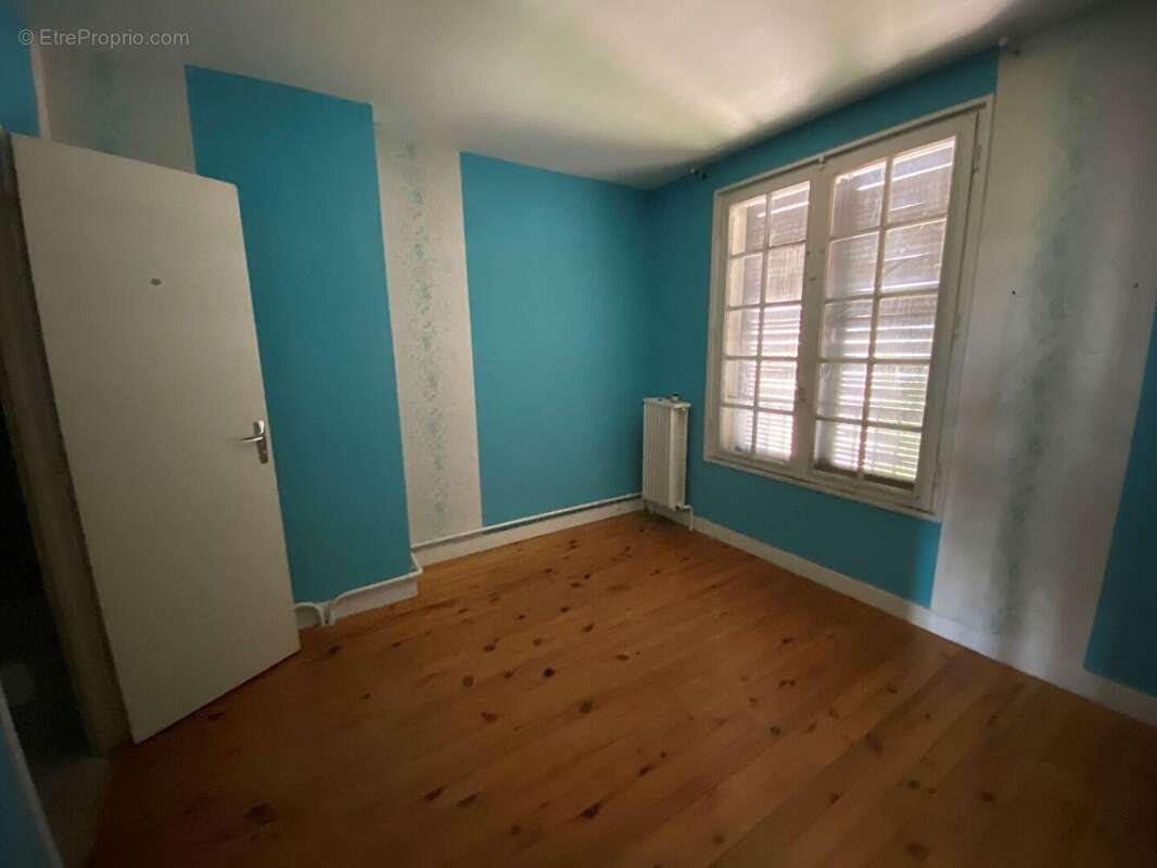 Maison à SAVIGNY-SUR-ORGE