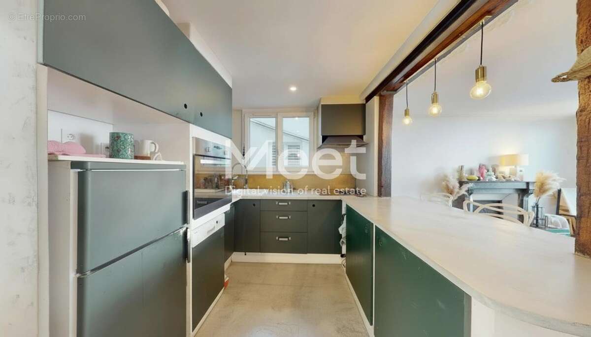Appartement à PARIS-11E