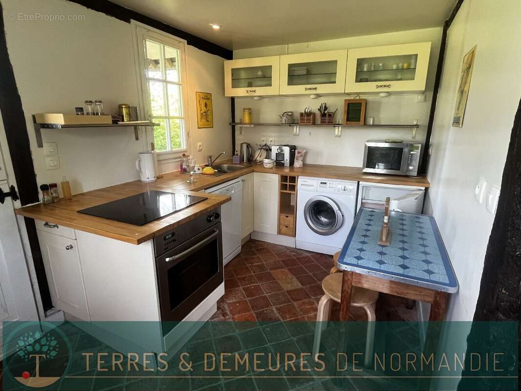 Maison à PONT-L'EVEQUE