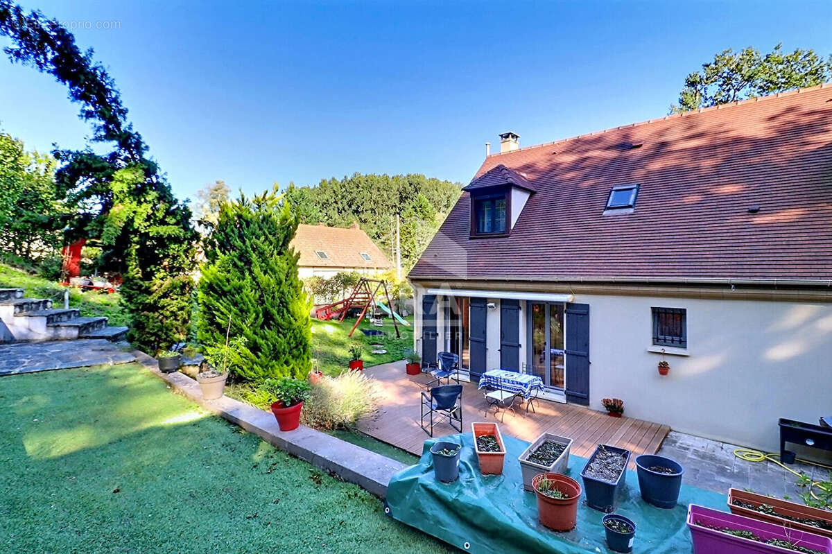 Maison à CHALO-SAINT-MARS