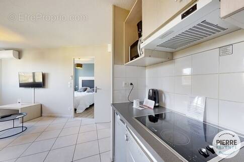 Appartement à SAINT-JEAN-D'ILLAC