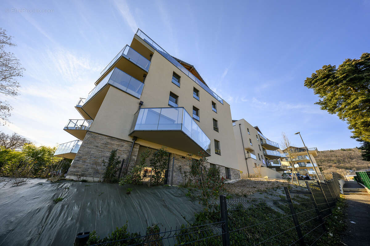 Appartement à DIVONNE-LES-BAINS