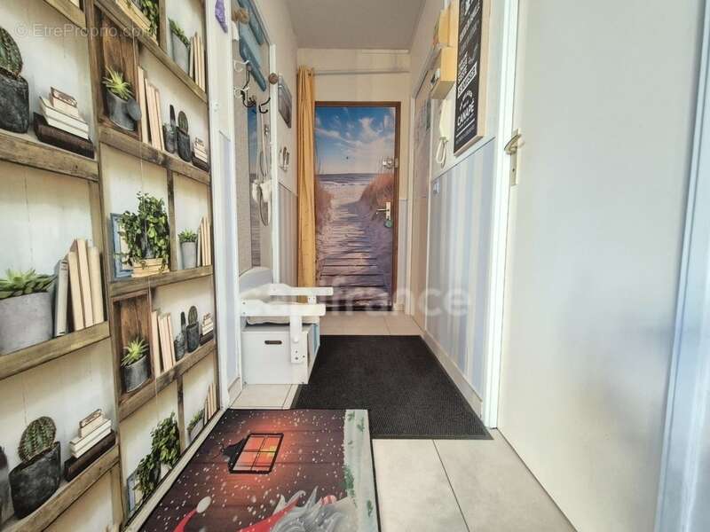 Appartement à vendre 2 pièces ROYAN (17) - Balcon - Cave - photo 12