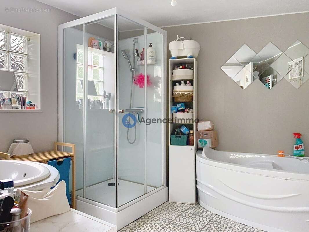 Maison à VOUVRAY-SUR-LOIR