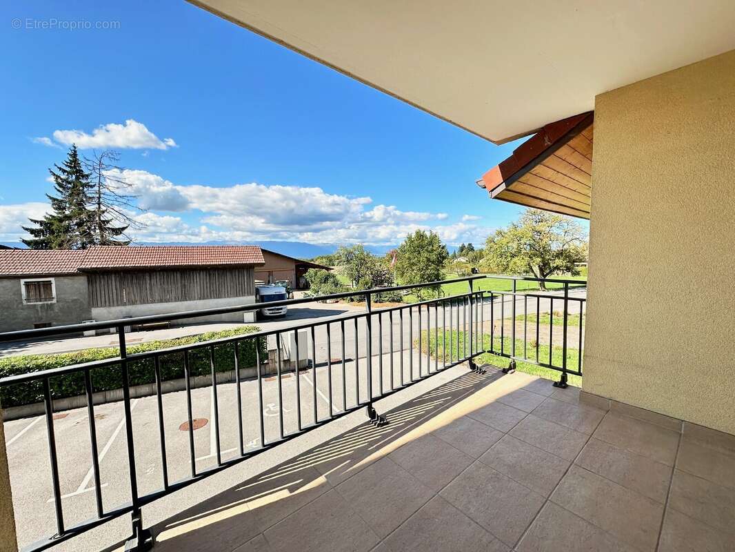 Appartement à PRESILLY