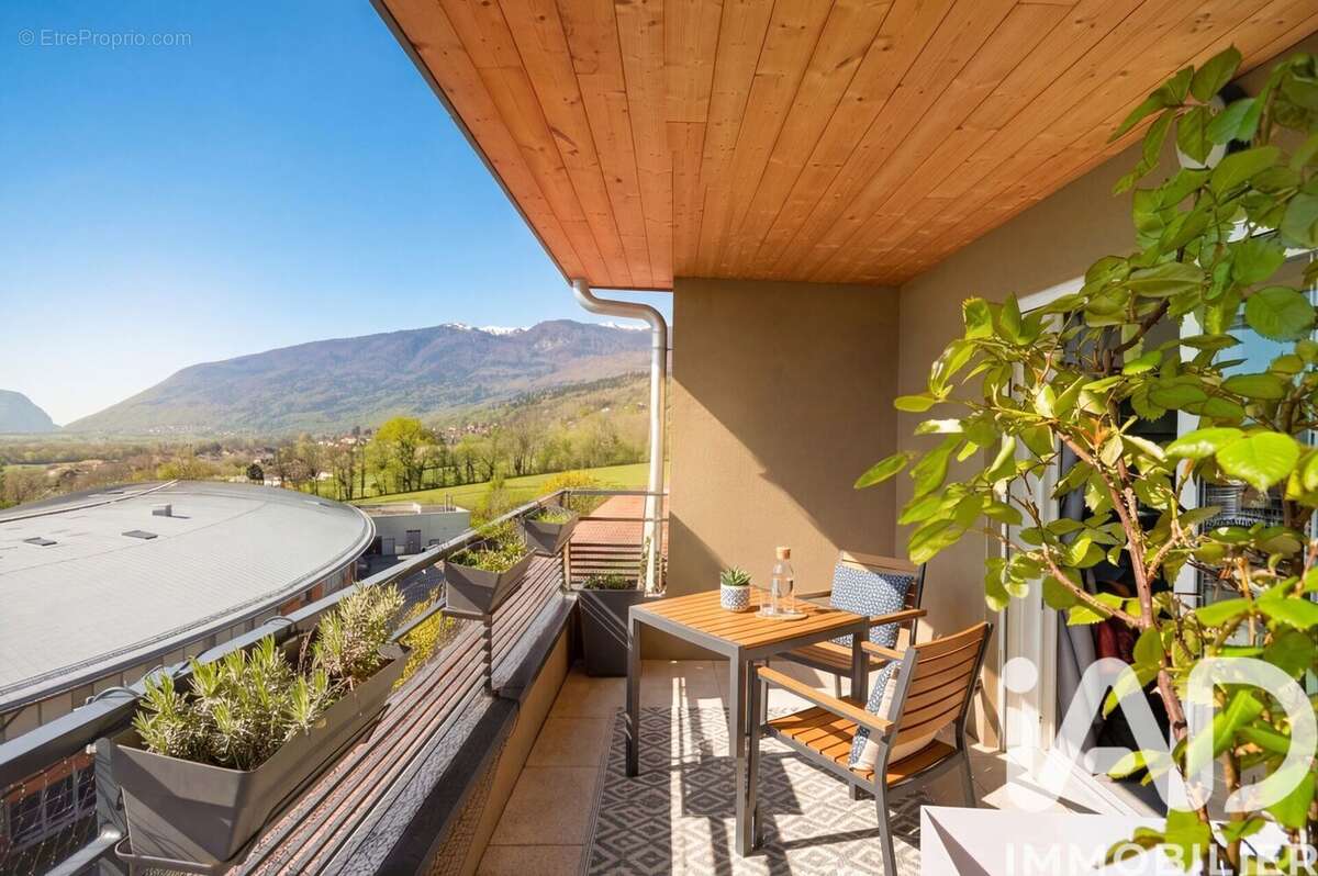 Photo 2 - Appartement à PERON