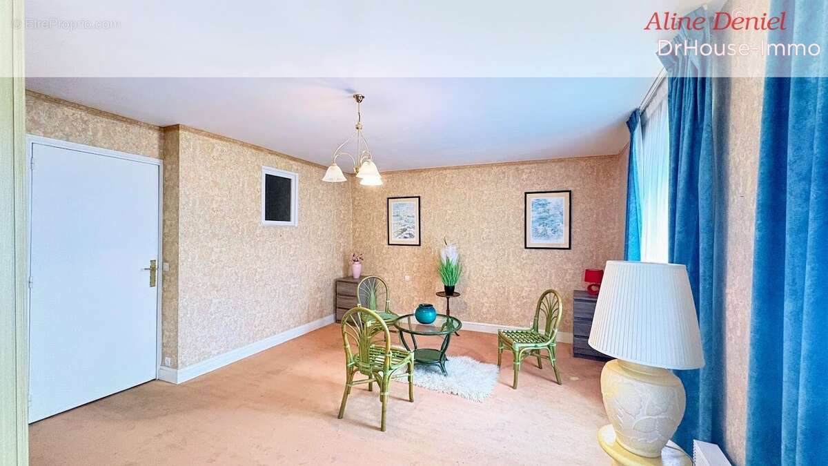 Maison à CERISY-LA-SALLE