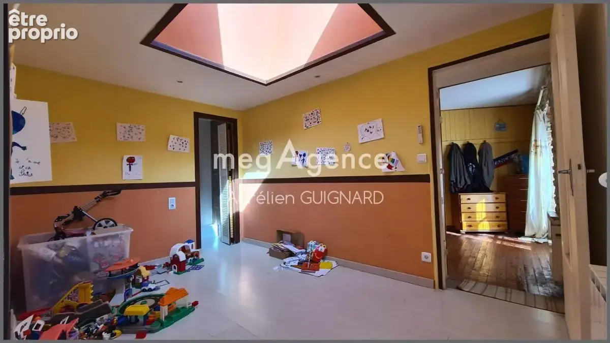 3 chambres, 1 dépendance offant un bel espace en pelouse avec une mare - photo 10