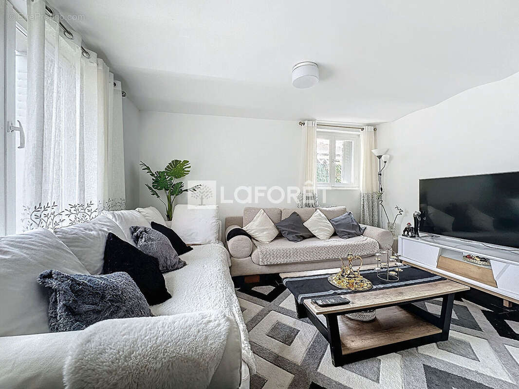 Maison à CHAMPIGNY-SUR-MARNE