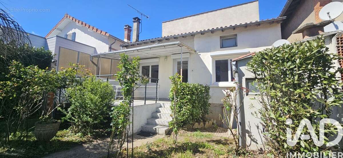 Photo 2 - Maison à CASTRES