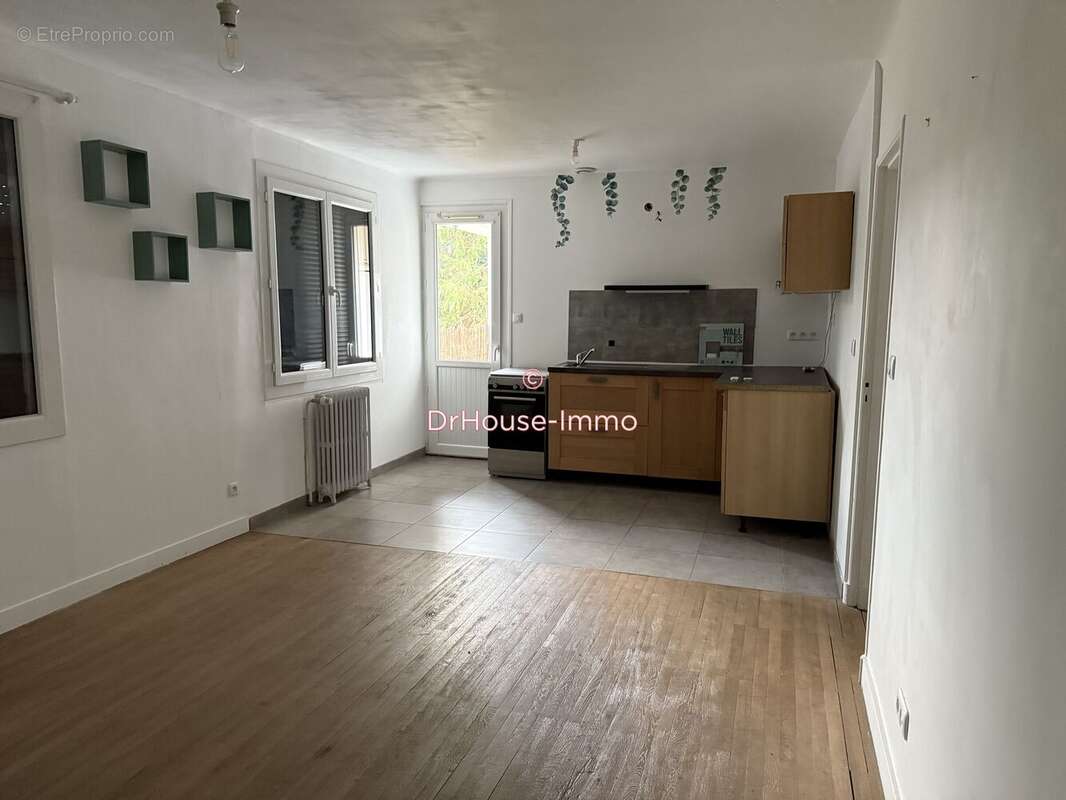 Maison à JAUNAY-CLAN