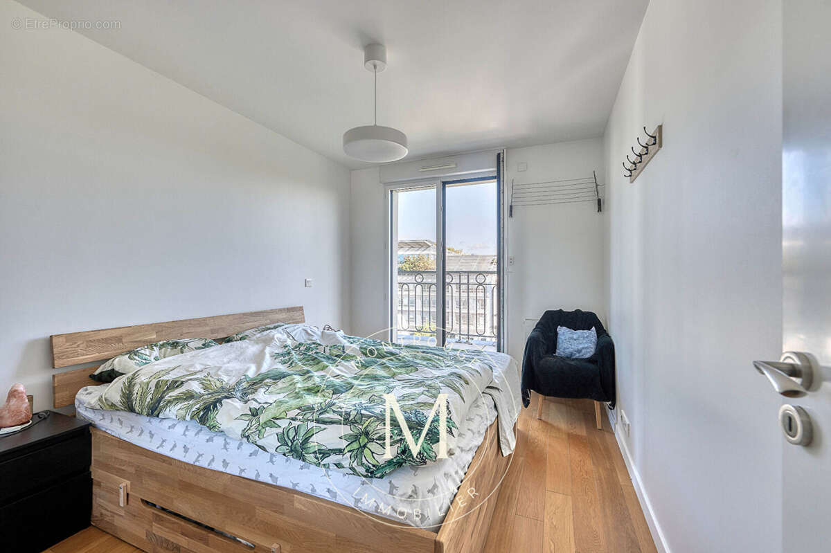 Appartement à MONTROUGE