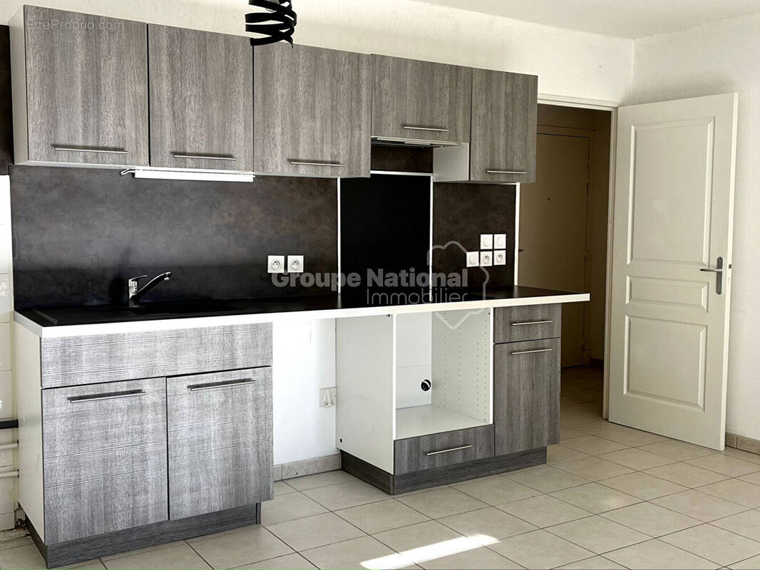 Appartement à LE LUC