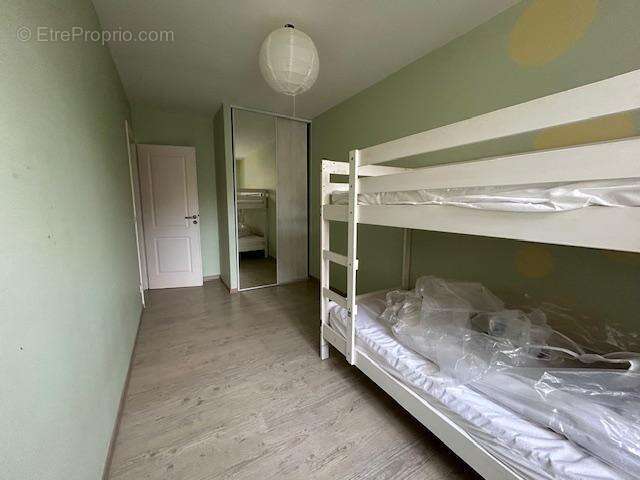   - Appartement à LYON-7E