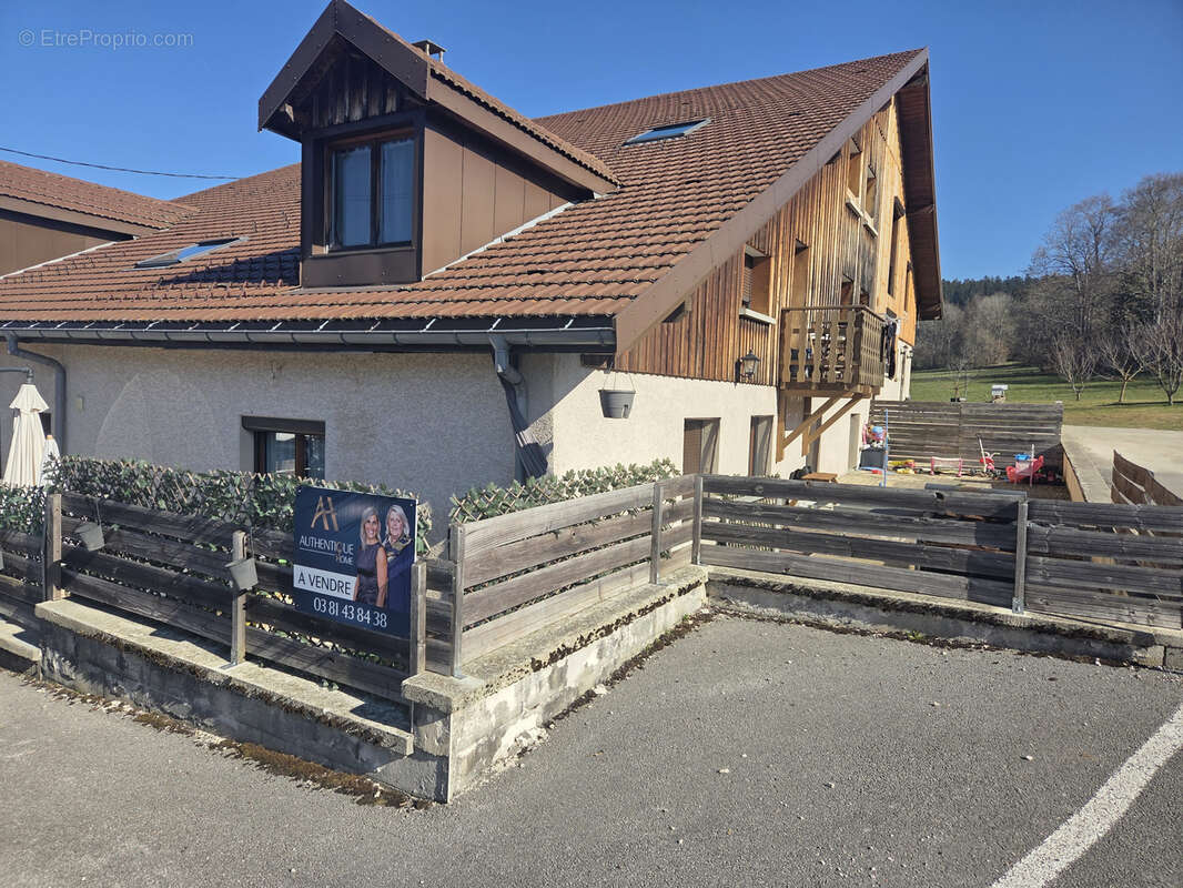 Appartement à LES FOURGS